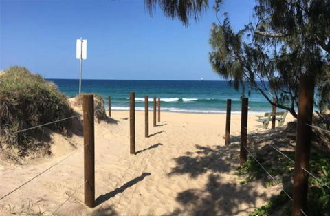 NEW Upmarket OCEAN 3Bed 2Bath Unit - 250m 2 BUDDINA BEACH! - Whitsundays Accommodation 2
