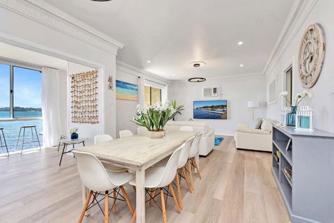 New Property Silverwater Serenity Shores Absolute Waterfront On The Lake - Whitsundays Accommodation 2