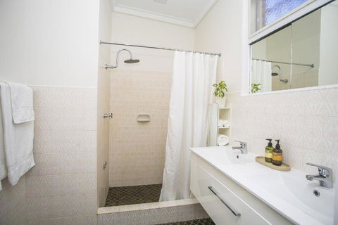 NOR214 - Northstead Coastal Charm - Whitsundays Accommodation 3