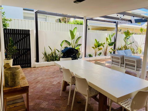 NOR214 - Northstead Coastal Charm - Whitsundays Accommodation 1
