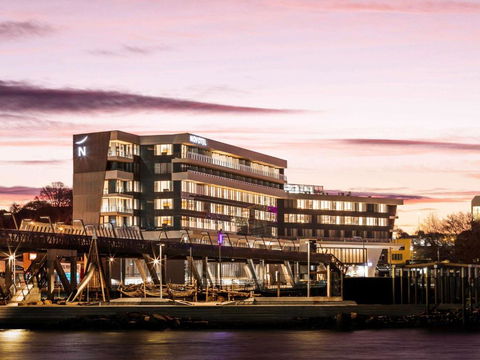 Novotel Devonport - Whitsundays Accommodation 3