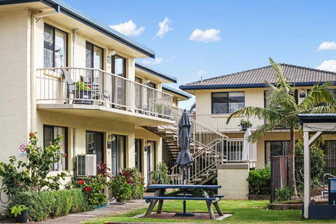 Ocean Drive Apartments - Whitsundays Accommodation 1