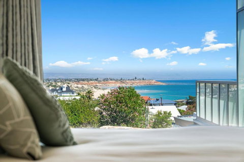 Ocean View In Port Noarlunga - Whitsundays Accommodation 1