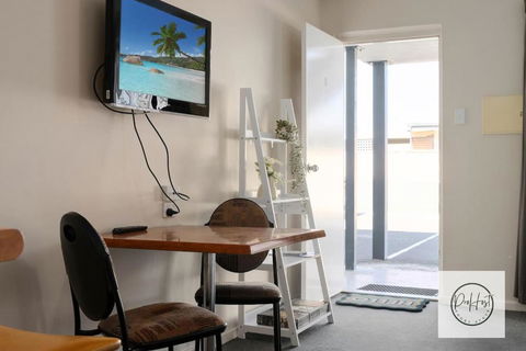 Oceanfront Oasis - Whitsundays Accommodation 2