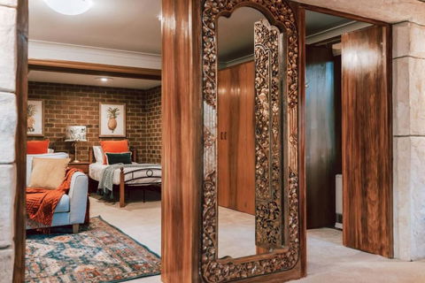 Olinda Sandstone Apartment 2 Bedroom Spa Bath - Whitsundays Accommodation 1