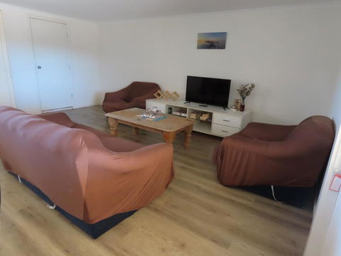 PACEYS PLACE - Whitsundays Accommodation 2