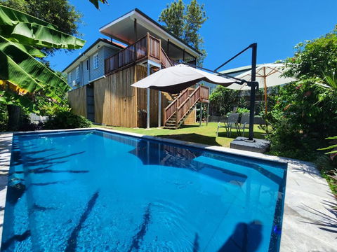 OXLEY Mineral Pool & Private Home SuburbanSTAY - Whitsundays Accommodation 0