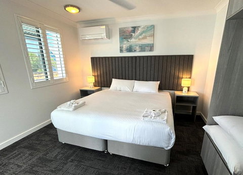 Palace Hotel Proserpine - Whitsundays Accommodation 1