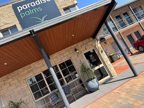 Paradise Palms - Whitsundays Accommodation 3