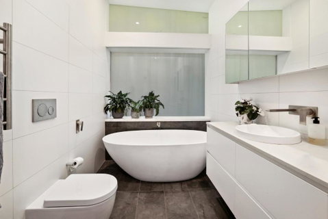 Paradise Villa - Pittwater Views - Whitsundays Accommodation 2