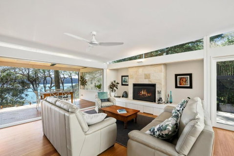 Paradise Villa - Pittwater Views - Whitsundays Accommodation 3