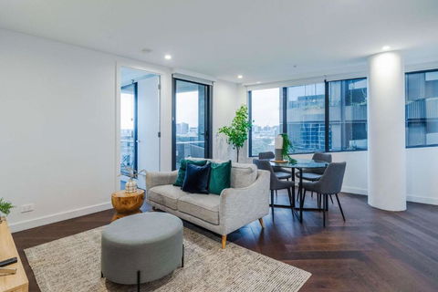 ParkSide 3B Flagstaff Gardens FreeParking CityView - Whitsundays Accommodation 0
