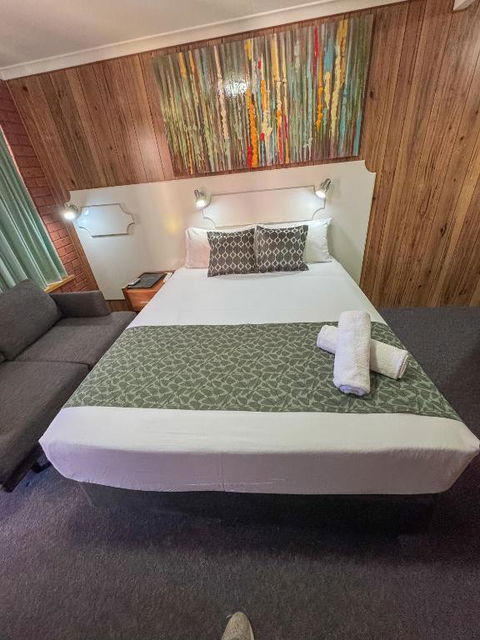 Pastoral Hotel Motel Echuca CBD - Whitsundays Accommodation 0