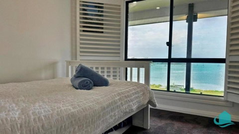 Peace In Paradise Near Nelson Bay- Waterviews, Spa, Adventures - Whitsundays Accommodation 1