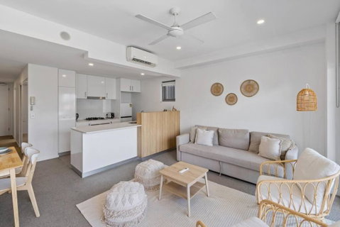 Peaceful One Bedroom Residence With Parking - Whitsundays Accommodation 1