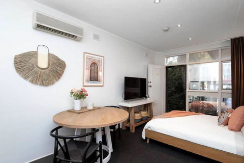 Peach On Sussex North Adelaide - Whitsundays Accommodation 3