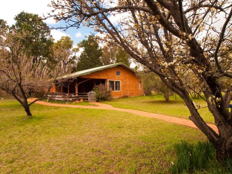 Pilliga Pottery Creative Farmstay - Whitsundays Accommodation 2