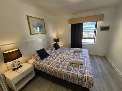 PERTH CBD APARTMENTS - Whitsundays Accommodation 2