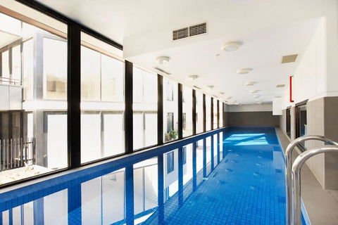 Portside Bliss Your Urban Escape In Melbourne - Whitsundays Accommodation 0