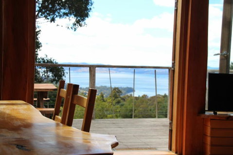 Peppermint Ridge Retreat - Whitsundays Accommodation 3
