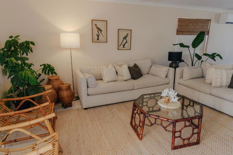 Pet Friendly Townhouse - Whitsundays Accommodation 1