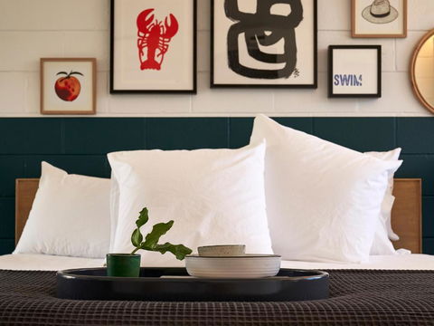 Peterborough House - Whitsundays Accommodation 3