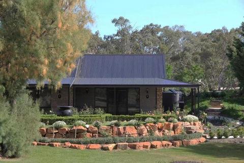 Petit Verdot Cottage - A Vineyard Retreat In Barossa Valley - Whitsundays Accommodation 0