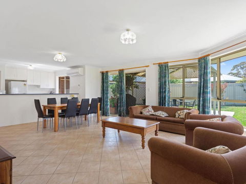 Pets At The Beach 8 Marto Court - Whitsundays Accommodation 2