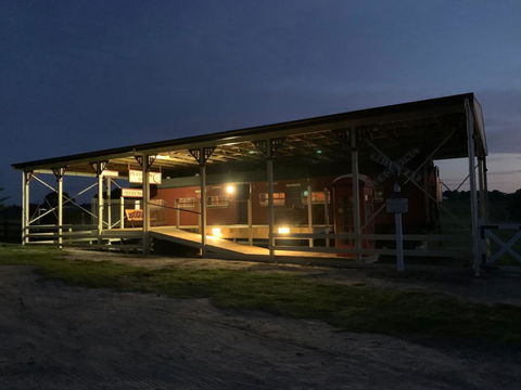 Platform One - Whitsundays Accommodation 0