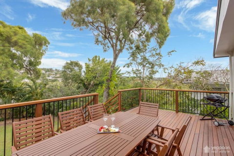 Poppies Cottage - Cooee Bay Beachside Retreat - Whitsundays Accommodation 0