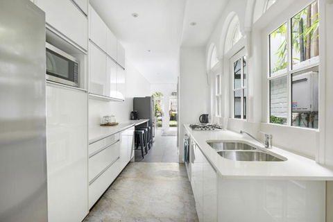 Pet Friendly Paddo Terrace - Whitsundays Accommodation 2