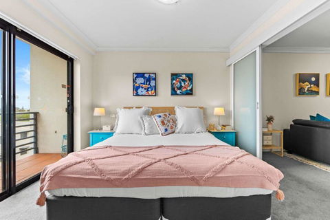 Prime Perth Apartment - Whitsundays Accommodation 0