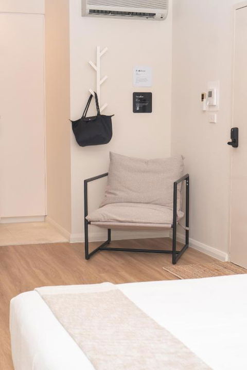 PRIME SPOT: Modern Studio+Balcony Darling Harbour - Whitsundays Accommodation 2