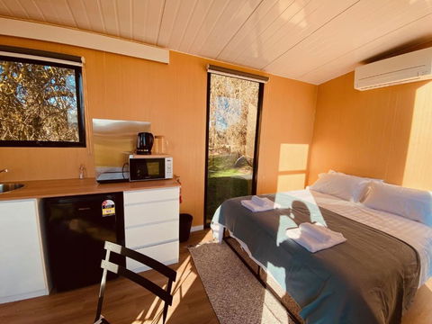 Pyrenees Views By Tiny Away - Whitsundays Accommodation 2