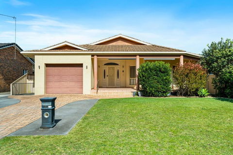 Qarah, Jervis Bay - Whitsundays Accommodation 0