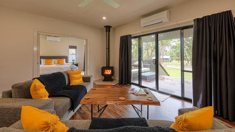 Quaffers On Storm King - Whitsundays Accommodation 2