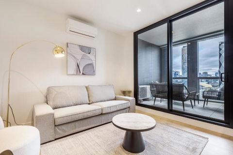 Quaint Stylish Hideout In Trendy South Melbourne - Whitsundays Accommodation 0