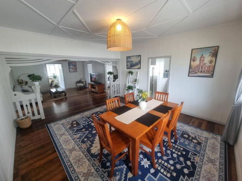 Queensland Charm In Maryborough - Whitsundays Accommodation 1