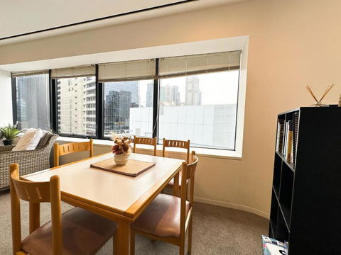 QV Central Oasis Contemporary City Getaway - Whitsundays Accommodation 1
