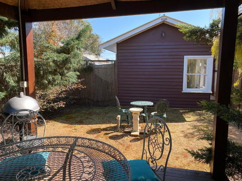 R&R Blue Diamond Luxury Studio Maryborough, Vic - Whitsundays Accommodation 0