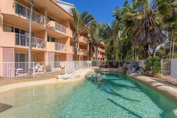 Rainbow Sands Resort with Whitsundays Accommodation