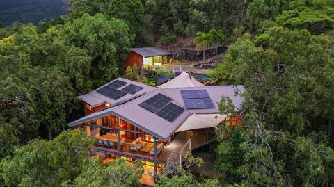 Rainforest Treehouse Sanctuary - With Ocean Views - Whitsundays Accommodation 0