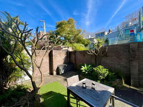 Rear Garden Suite - Whitsundays Accommodation 0