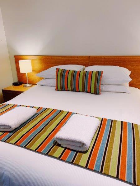 Red Earth Motel - Whitsundays Accommodation 3