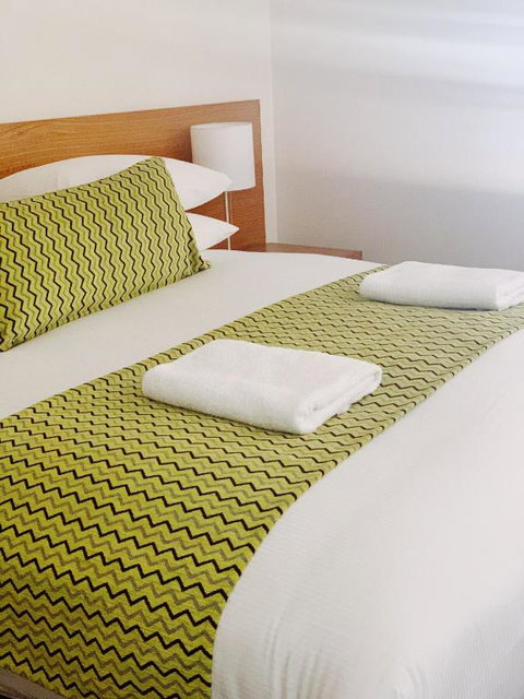 Red Earth Motel - Whitsundays Accommodation 0