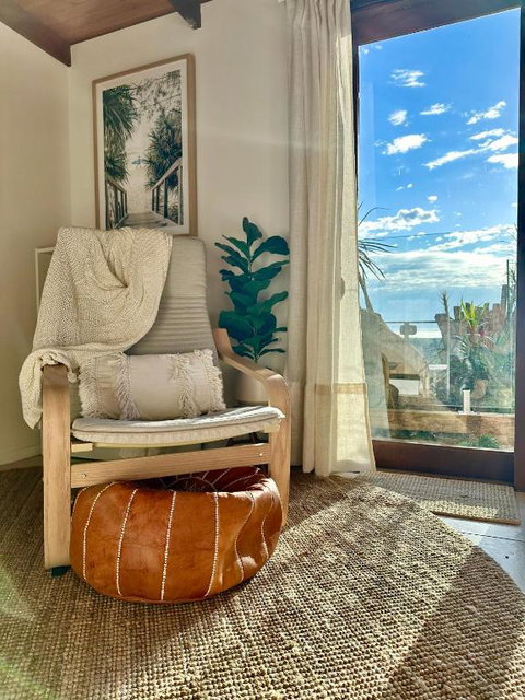 Private Access Retreat 1 Queen Bedroom W Stunning Pool And Ocean Views - Whitsundays Accommodation 3
