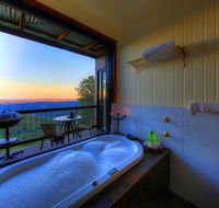 At Remingtons Private Cottages  Lodge - Whitsundays Accommodation