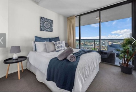 AU1 - Long Stay W Balcony RiverViews Fast WiFi - Whitsundays Accommodation 3