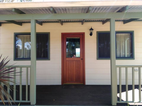 Augusta Chalet - Whitsundays Accommodation 1