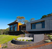 Aura House - Whitsundays Accommodation